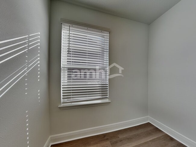 Building Photo - 6741 Atlantic Bch Ave