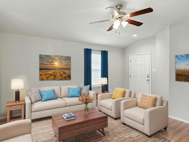 Foto del edificio - Immaculate 3BR/2BA Home Featuring Open-Con...
