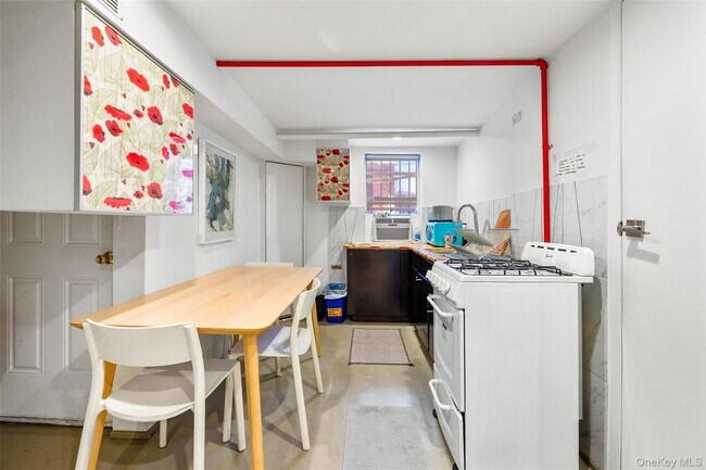 Foto del edificio - 1116 Brooklyn Ave