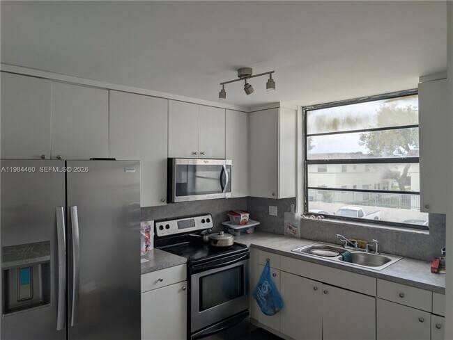 Foto del edificio - 1788 NW 55th Ave