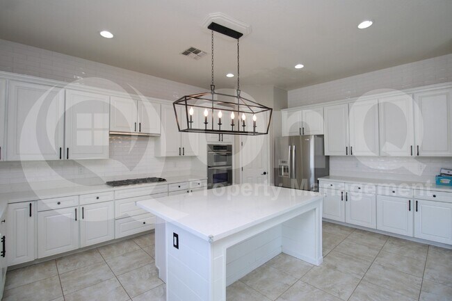 Foto del edificio - 12908 W Sierra Vista Dr