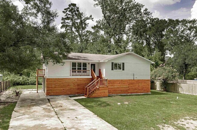 Foto del edificio - 636 Castlewood St