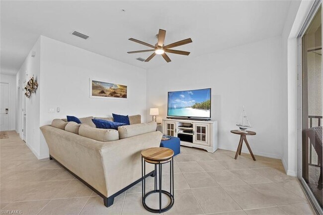 Foto del edificio - 5715 Double Eagle Cir