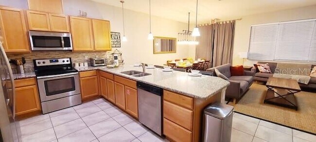 Building Photo - 5113 Killarney Wy
