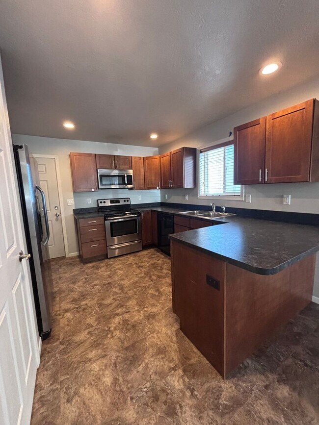 Foto del edificio - 519 3rd St NW