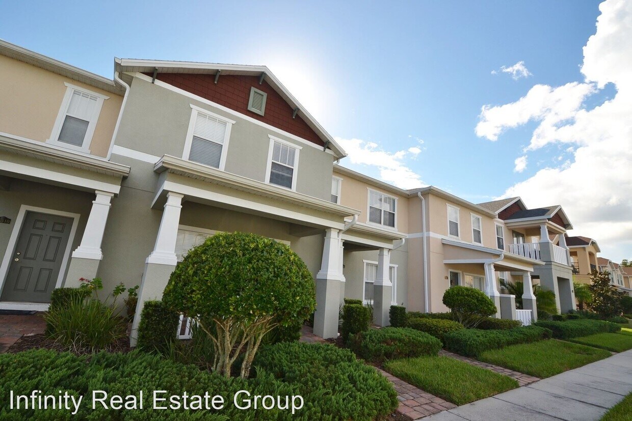 Foto principal - 3 br, 2.5 bath House - 16514 Cedar Crest Dr