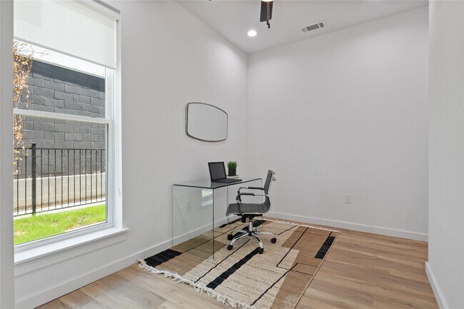 Building Photo - Modern 4-Level Townhouse with Rooftop Deck & Downtown Views – 3 Bed, Flex Spaces, 2-Car Garage in...