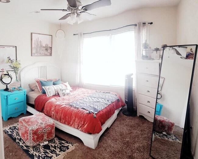 1002 Millwood Dr Unit 4, Kirksville, MO 63501 Apartments in