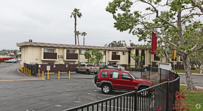 Primary Photo - Colony Village Apartments Primary Photo - Colony Village Apartments