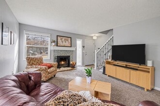 Building Photo - Updated 3-Bedroom Condo Near Downtown Fort Collins!