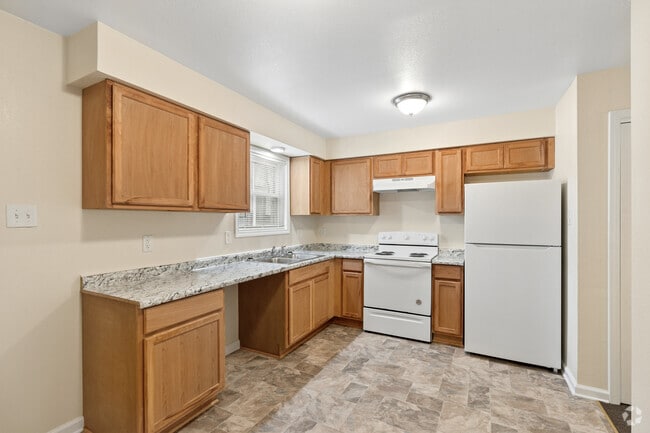 Interior Photo - College Hill Apartments