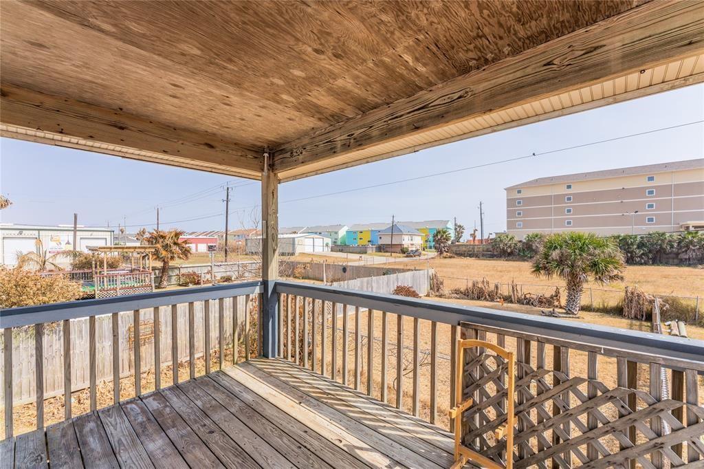 3614 Yale St Unit 2, Galveston, TX 77554 Apartment for Rent in