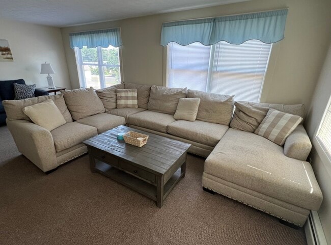 Building Photo - 101 Union Ave