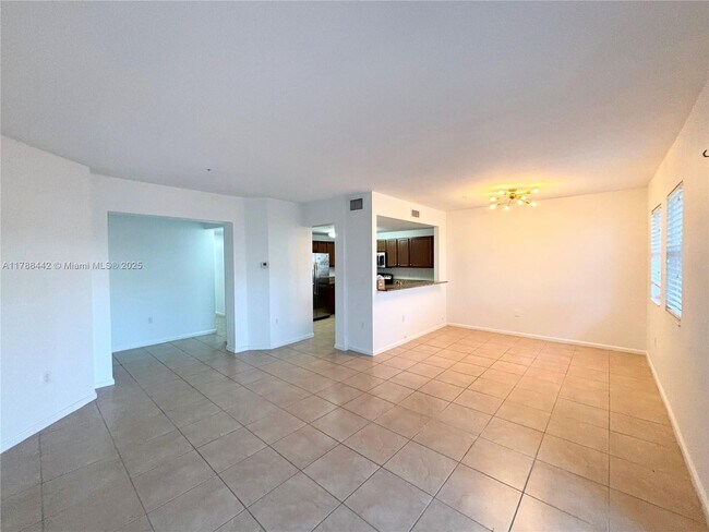 Foto del edificio - 8850 NW 97th Ave