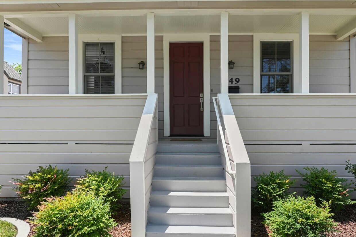 Foto principal - 449 J St