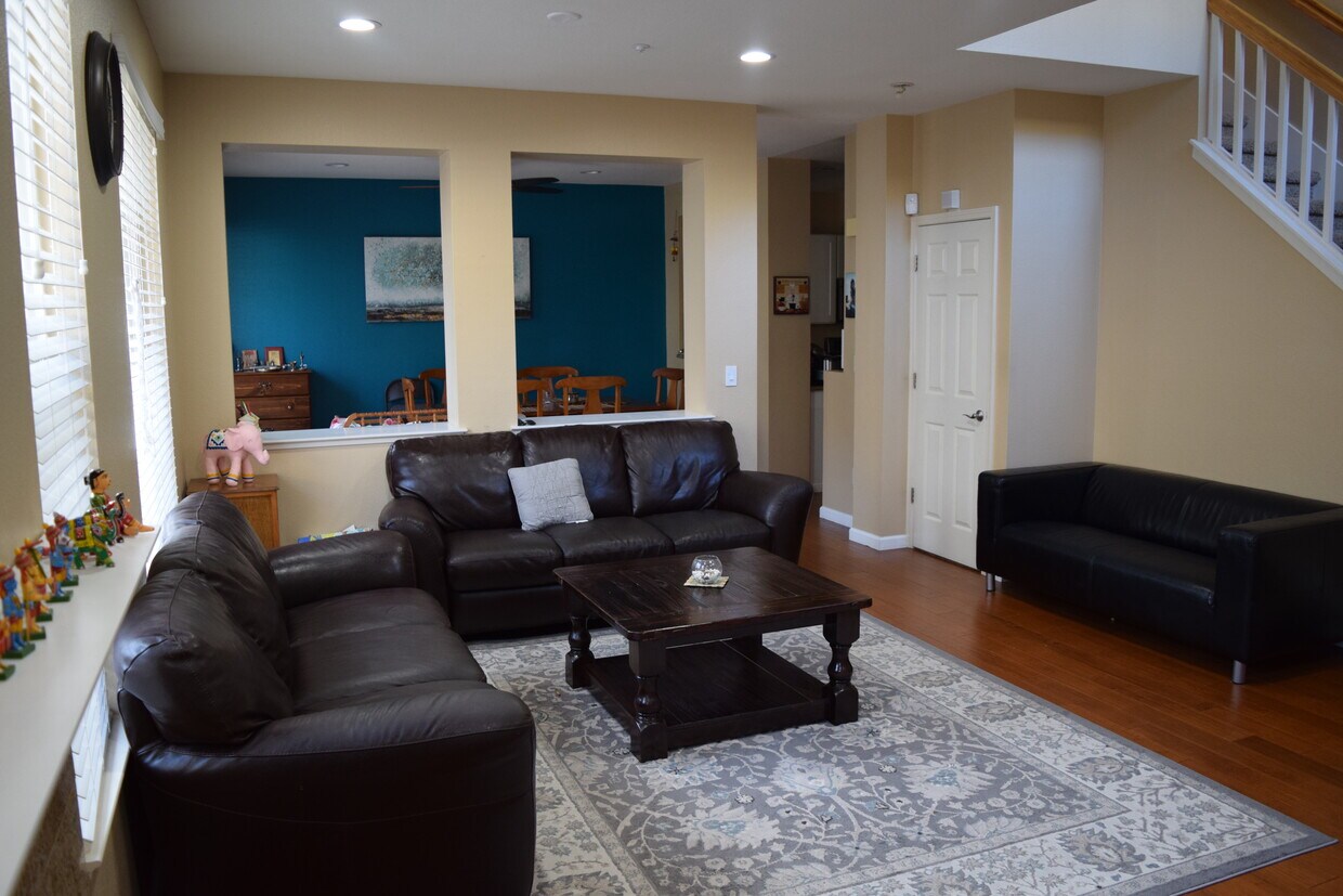 10639 McBride Ln, Dublin, CA 94568 Townhome Rentals in Dublin CA