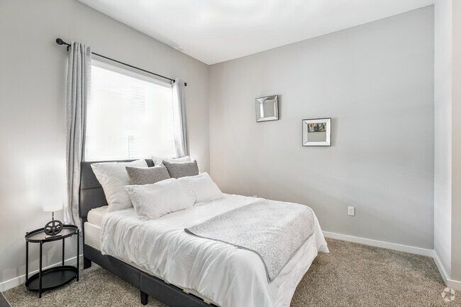 The Valor - 1BR, 1BA - 790SF - Bedroom - Citizen Apartments
