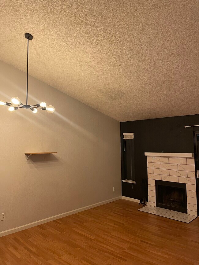 sala de estar - 250 Del Verde Cir