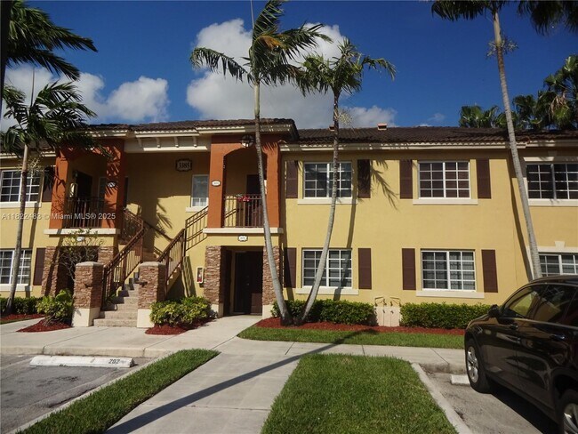 Foto del edificio - 3385 NE 10th St