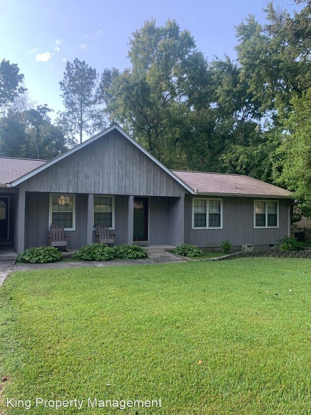 3 br, 2 bath House 1120 Lenlock ln House Rental in Anniston, AL