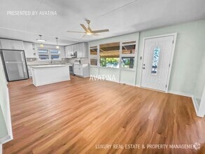 Building Photo - 1364 Akamai St