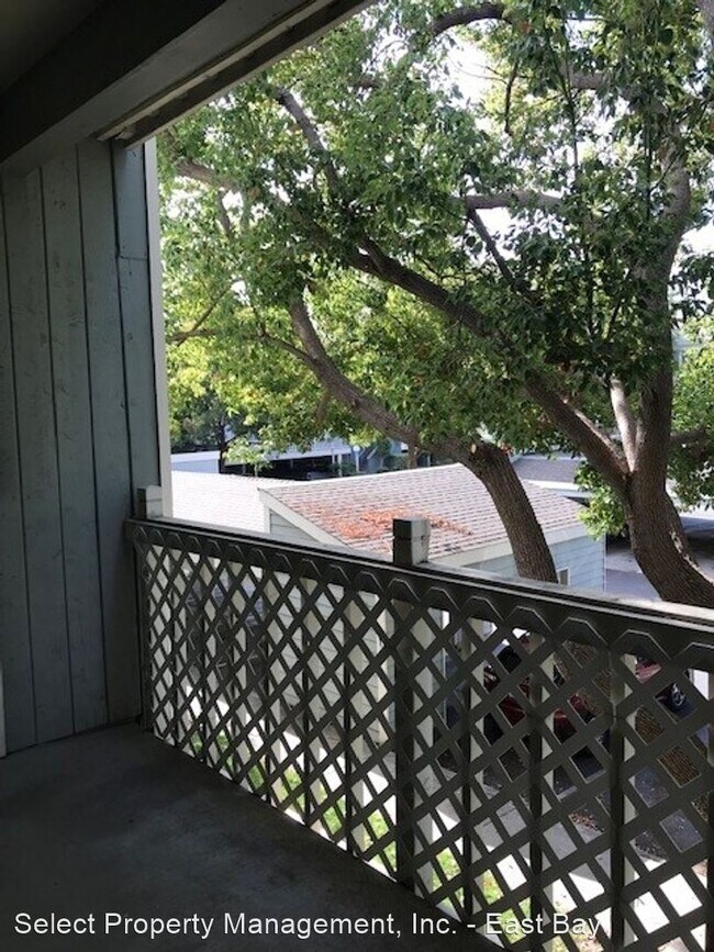 Foto del edificio - 3514 Birchwood Terrace