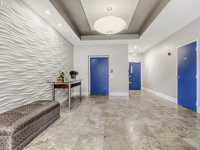 Foto del edificio - 618 NW 12th Ave