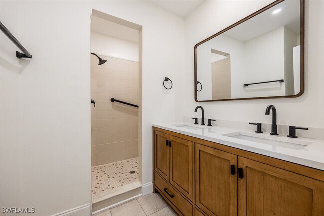 Foto del edificio - 11674 Pointe Cir