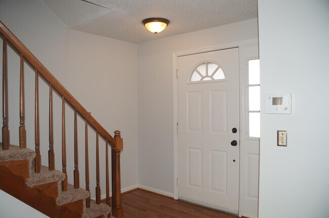 Building Photo - 1311 Copper Stone Cir