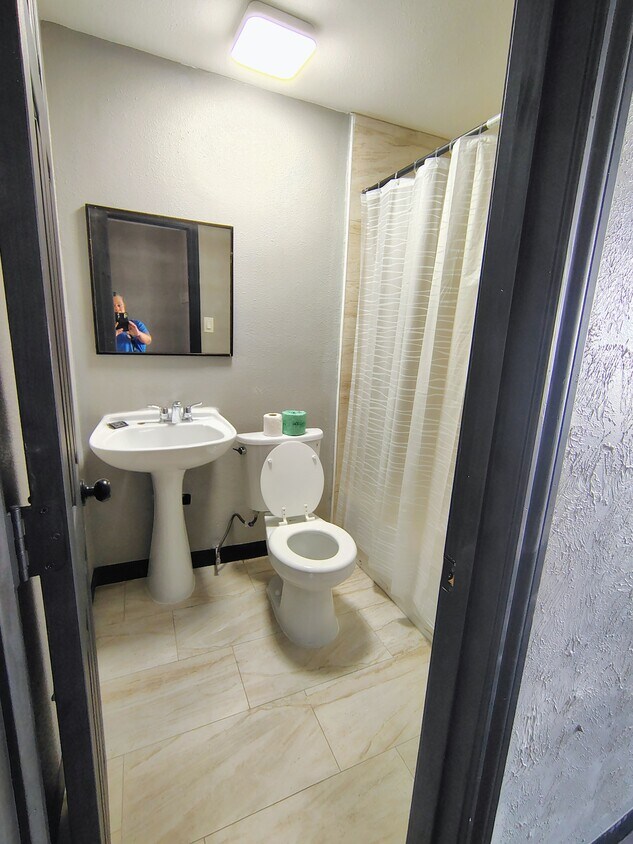 Foto del edificio - 711 Pasadena Fwy