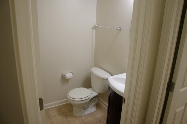Foto del edificio - 2204 Shadow Creek Blvd
