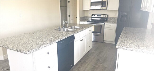 Foto del edificio - 840 Elderberry St