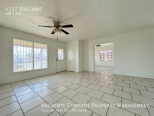 Building Photo - 4117 Volcanic-