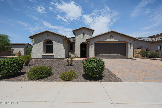 Building Photo - 5462 W Taro Ln