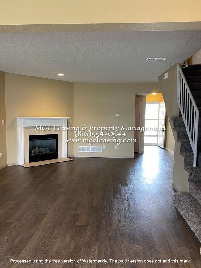 Foto del edificio - South Garden Townhomes