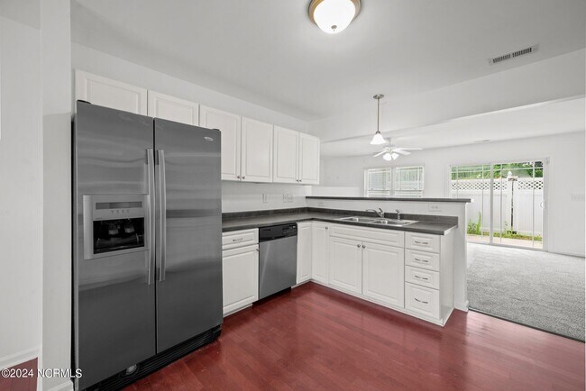 Foto del edificio - 4136 Kittrell Farms Dr
