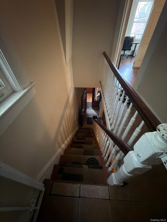 Building Photo - 33-21 112th St