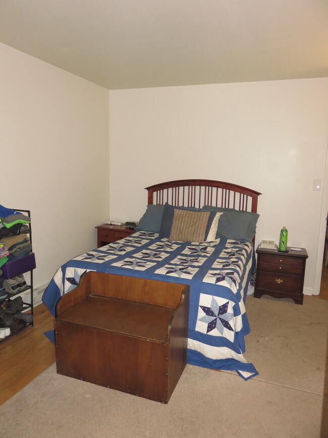 Bedroom - 155 S Hanover St