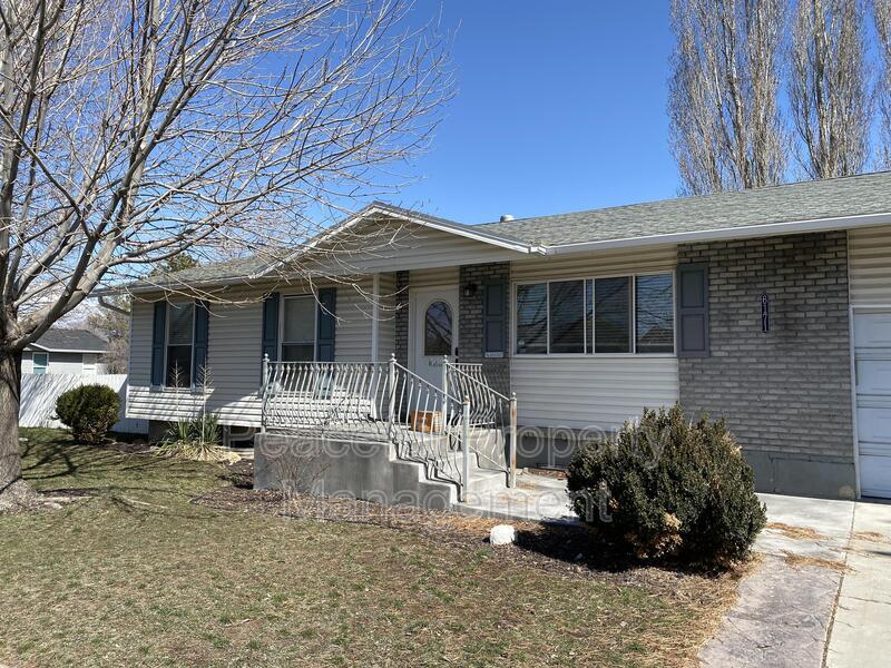 6171 S Aries Dr, Kearns, UT 84118 House Rental in Kearns, UT