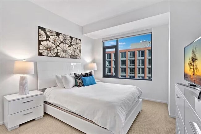 Foto del edificio - 345 Harrison Ave