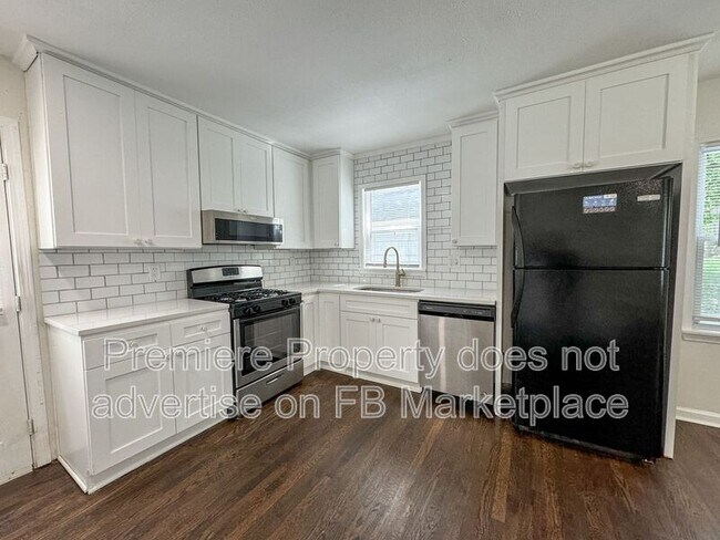 Foto del edificio - 8600 E 78th Terrace