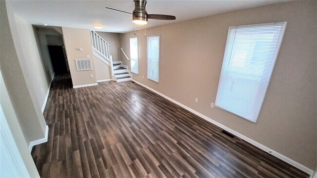 Sala de estar/comedor - 135 Hamilton Ave