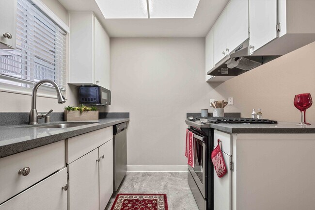 Northgate Savoy Apartments Fremont, CA