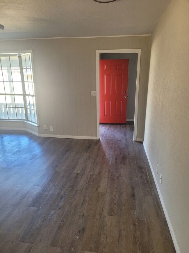 Foto del edificio - 104 Co Rd 2401