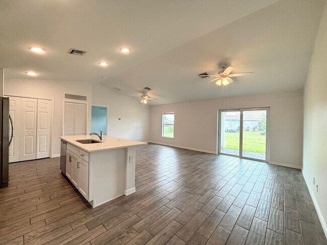 Building Photo - Have you ever wanted to live in a brand-ne...