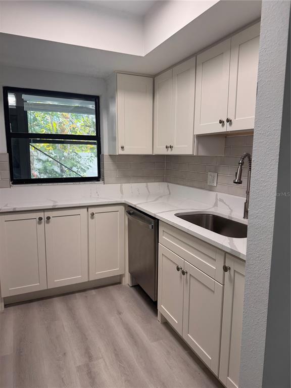 Foto del edificio - 1 Windrush Blvd