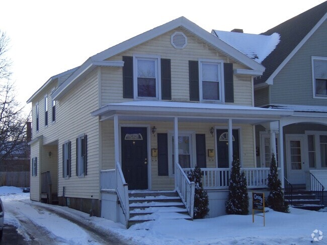 Building Photo - 71 1st St
