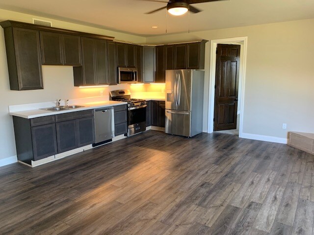 Kitchen - 31396 Eagles Perch Ln