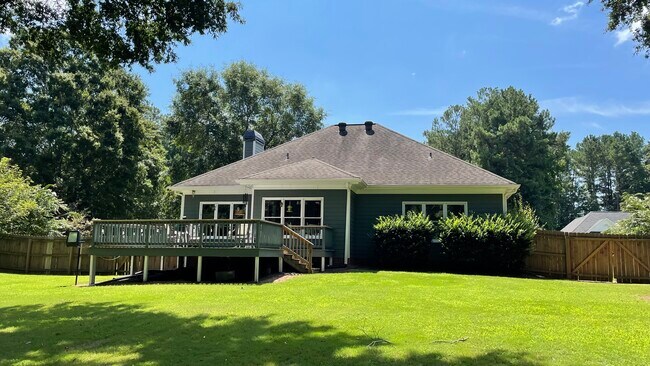 Building Photo - 1051 Oconee Crossing Cir