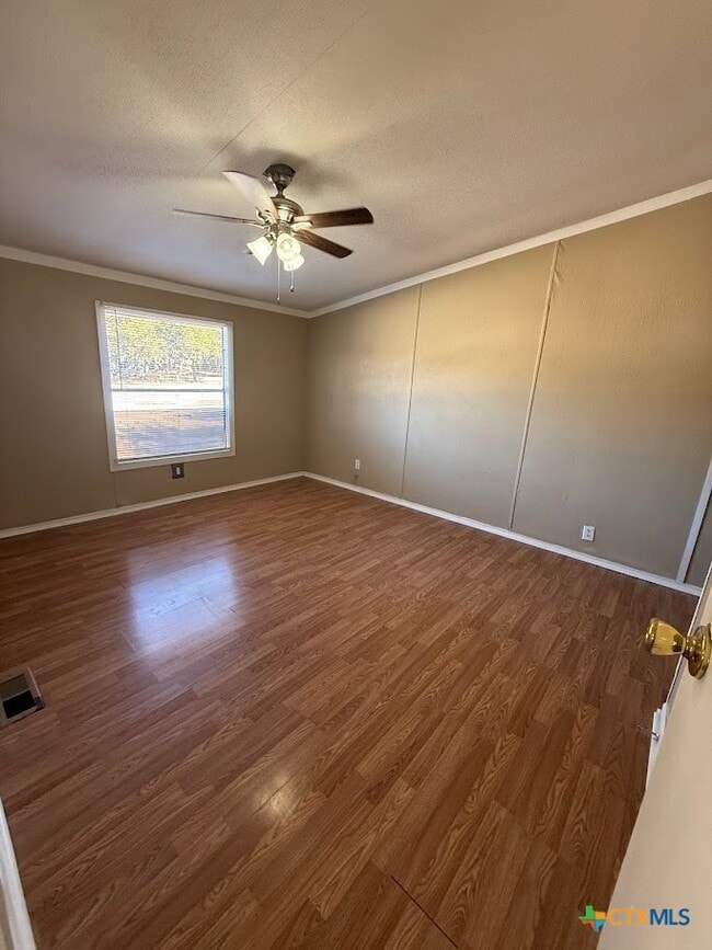 Building Photo - 519 Royal Oak Dr